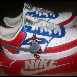Brand new custom Nike size 5 1/2